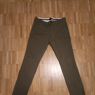Pantalon vert kaki