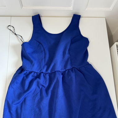 Blaues Kleid