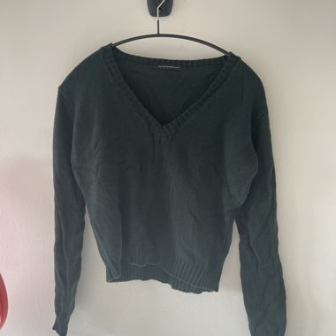 Brandy Melville Sweater