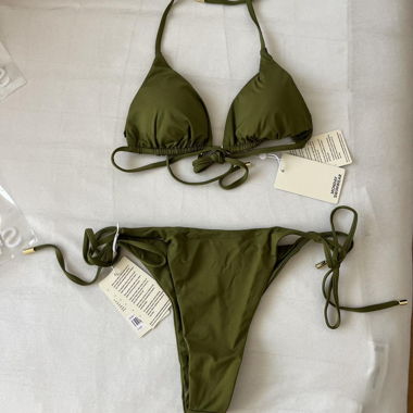 Set bikini triangolo color oliva