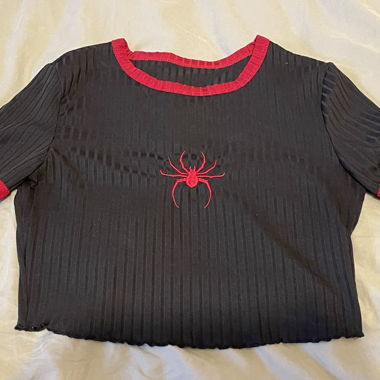 T-shirt/crop top black