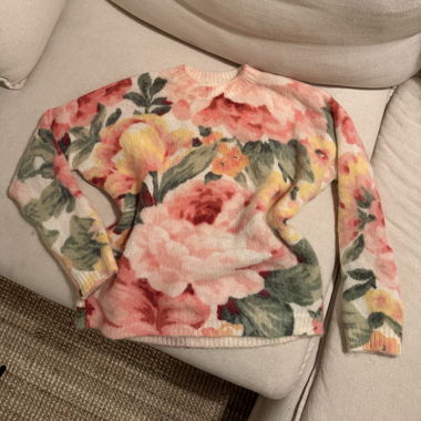 Sézane-Pullover mit Blumen