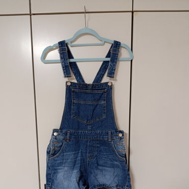 Latzhose 
