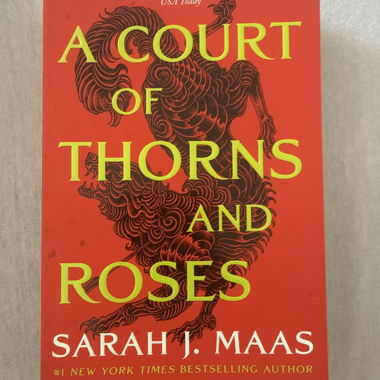 A Court of Thorns and Roses