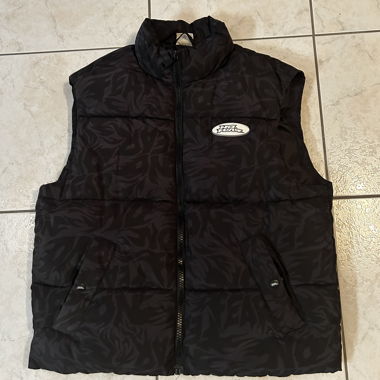 Gilet Imbottito Nero con Motivo