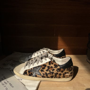Golden Goose Superstar im Leopard-Design