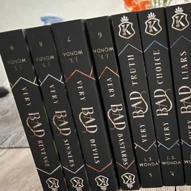 Very Bad Kings