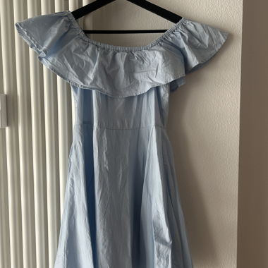 robe d'été trapèze bleu clair de qed london