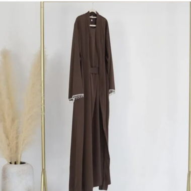 Zweiteilig Abaya mit Strass am Ärmel