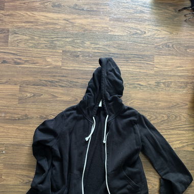 Schwarzer Zipper Hoodie