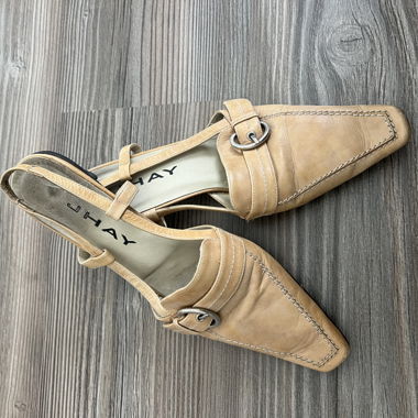 JHAY Slingback Kittenheels