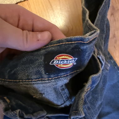 Jean Dickies hilham