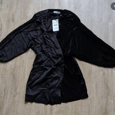 Zara Kleid