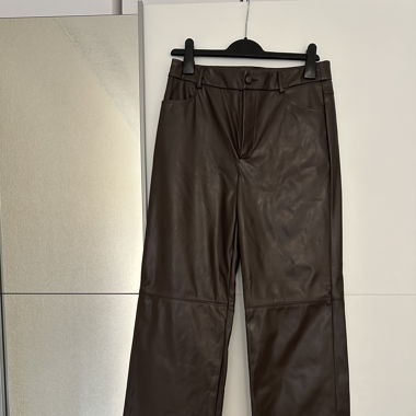 Pantalon simili cuir brun
