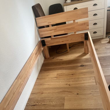 Single bed, solid beech