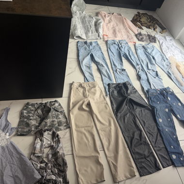 Grand lot de robes pour dames pas cher gr XS/S
