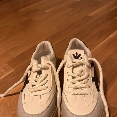 Turnschuhe