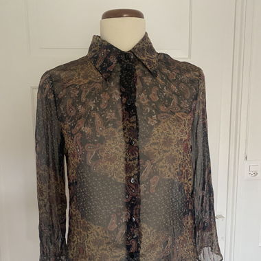 sheer Bluse