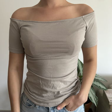 Off shoulder top