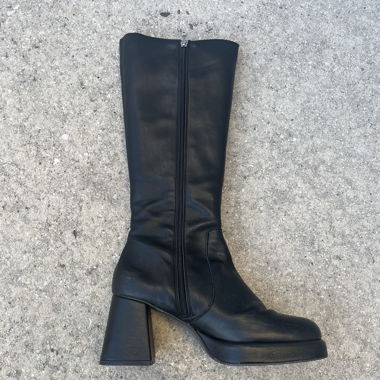 Bottes noires à talon taille 40