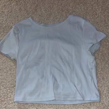 Blaues T-Shirt