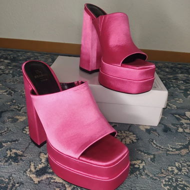 Mules con plateau fucsia SEASIDE
