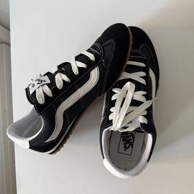 VANS Serio