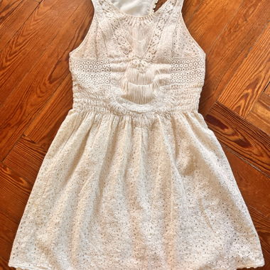 Robe blanche dentelle Zara