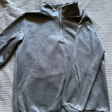 Pull gris 