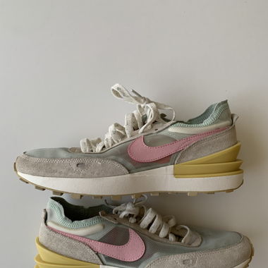 Baskets Nike waffle taille 40