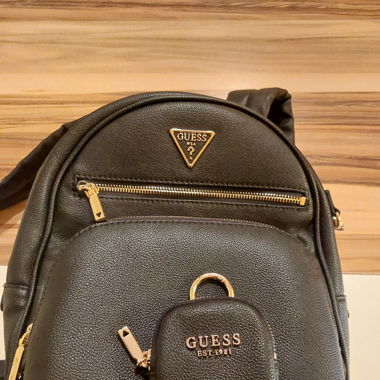 Neuer Guess Rucksack 