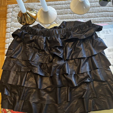 Skirt black 