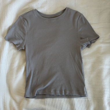 grey ribbed slim fit tshirt