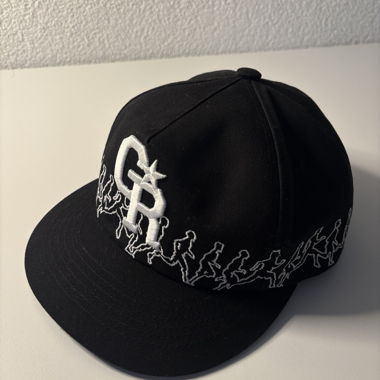 Green Room RUNNERS CAP PITCH BLACK