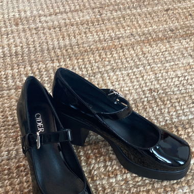Chunky heeled Mary Jane Shoes