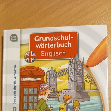 Tiptoibuch Grundschulwörterbuch Englisch