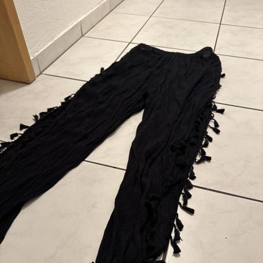 lange lockeres schwarze hose