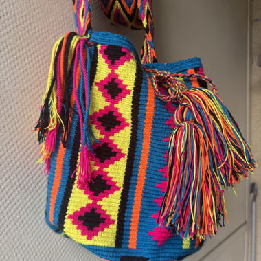 Sac bandoulière coloré tricoté du Colombie