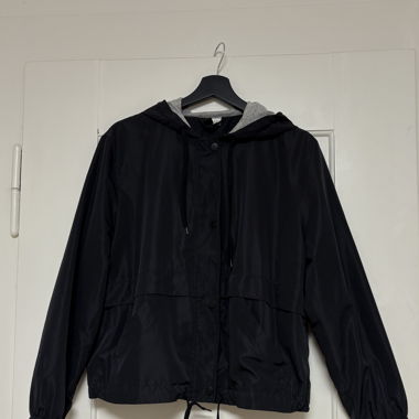 Windbreaker 
