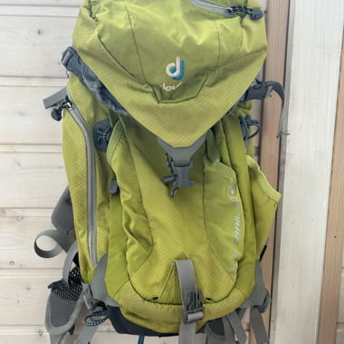 Zaino da trekking Deuter