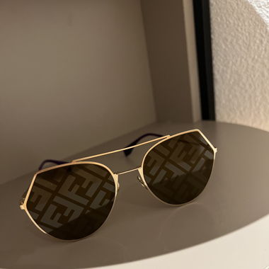 Sonnenbrillen fendi