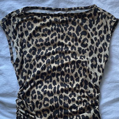 Leoprint Top