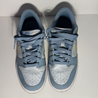 Baskets nike bleues