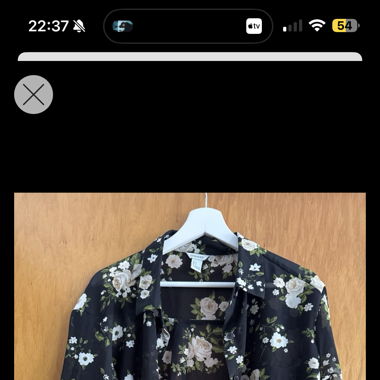 Sommerliche Bluse mit Blumenmuster