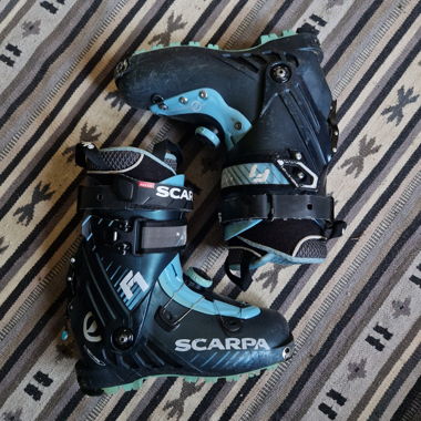 Scarpa F1 Woman skitouring boots