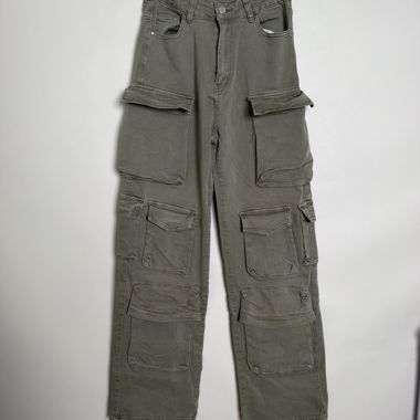 Pantaloni cargo