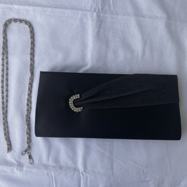 Sac à main bleu foncé