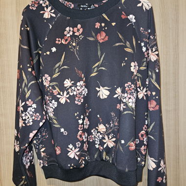 Sweat fleuri Bershka