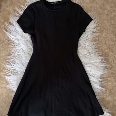 Short black dress with short sleeves