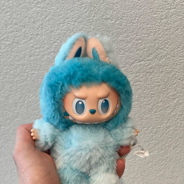 Labubu Big into energy v2 – HOPE